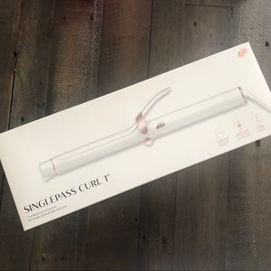 T3 SinglePass Curl Curling Iron